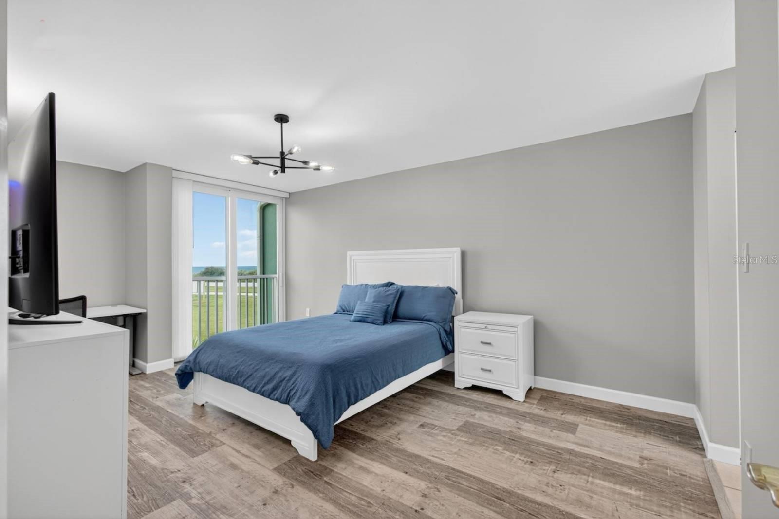 Image 14 of 36 For 5500 Ocean Shore Boulevard Ut02