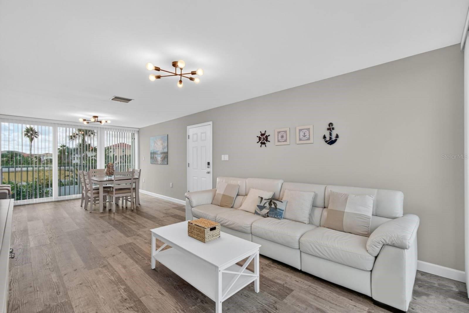 Image 19 of 36 For 5500 Ocean Shore Boulevard Ut02