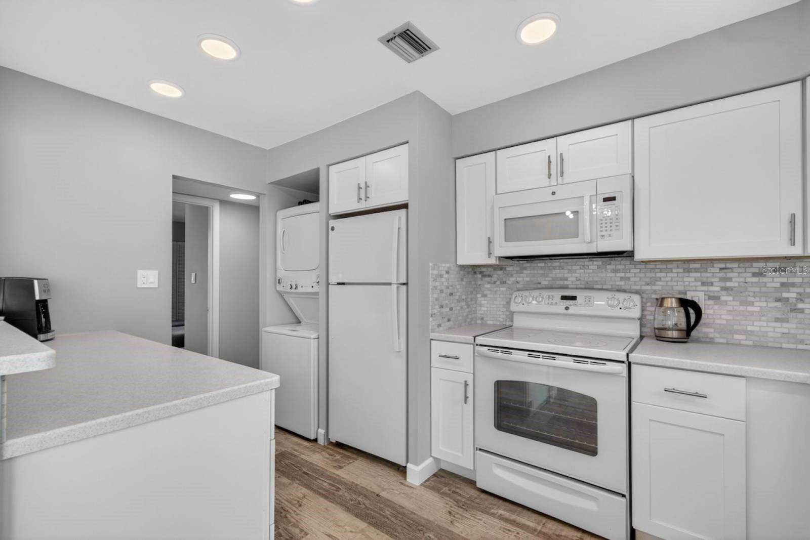 Image 26 of 36 For 5500 Ocean Shore Boulevard Ut02