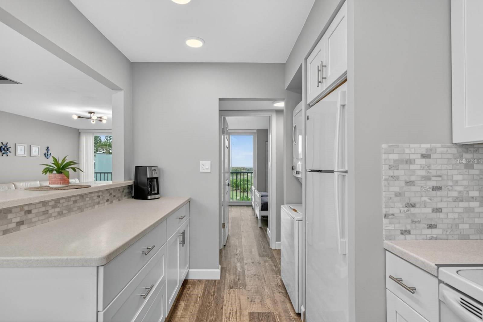 Image 30 of 36 For 5500 Ocean Shore Boulevard Ut02