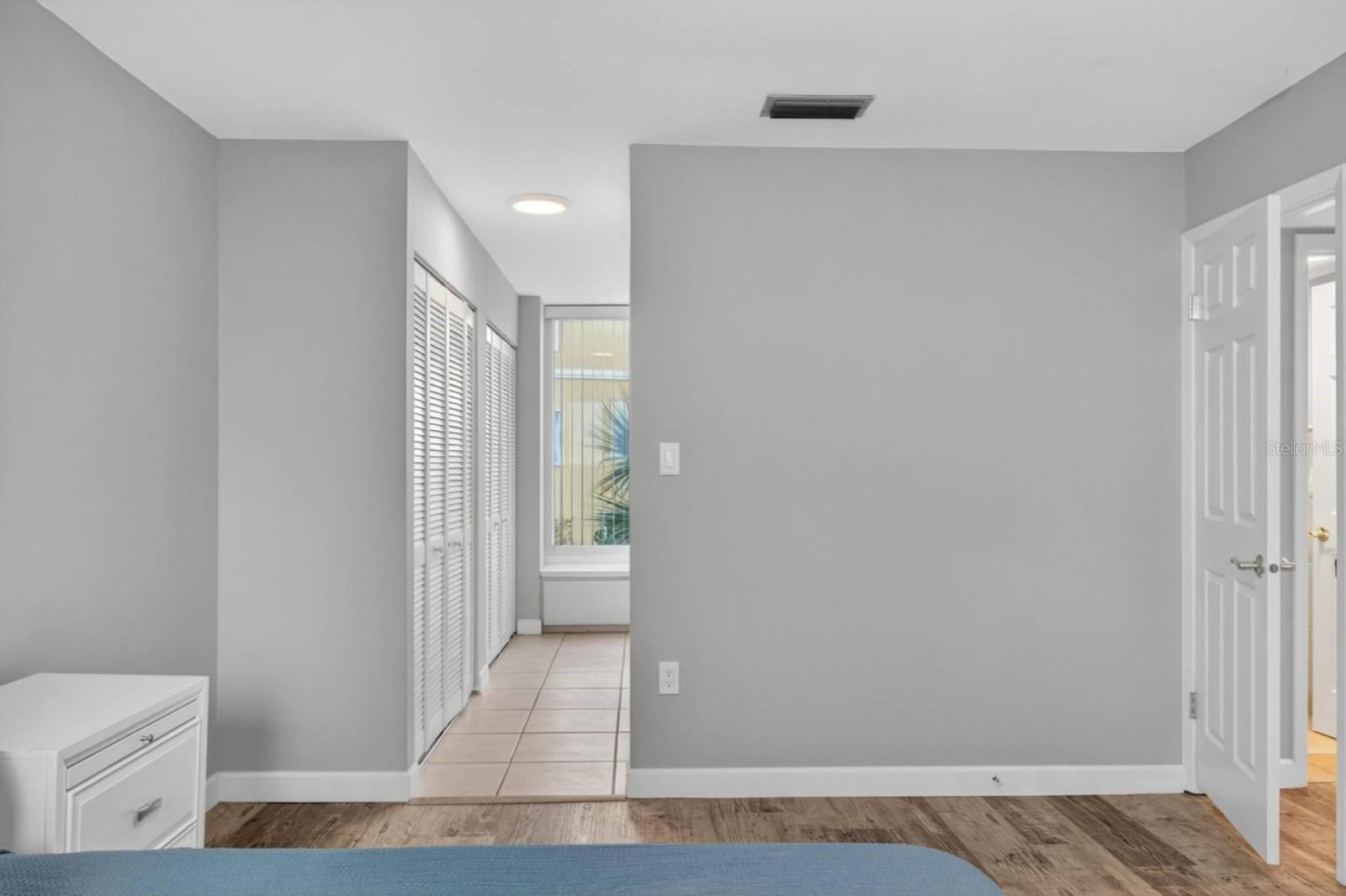 Image 35 of 36 For 5500 Ocean Shore Boulevard Ut02