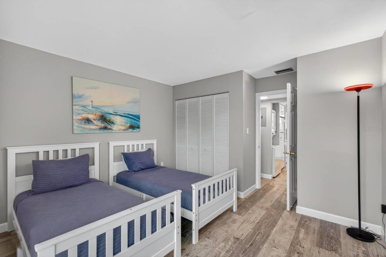 Image 36 of 36 For 5500 Ocean Shore Boulevard Ut02