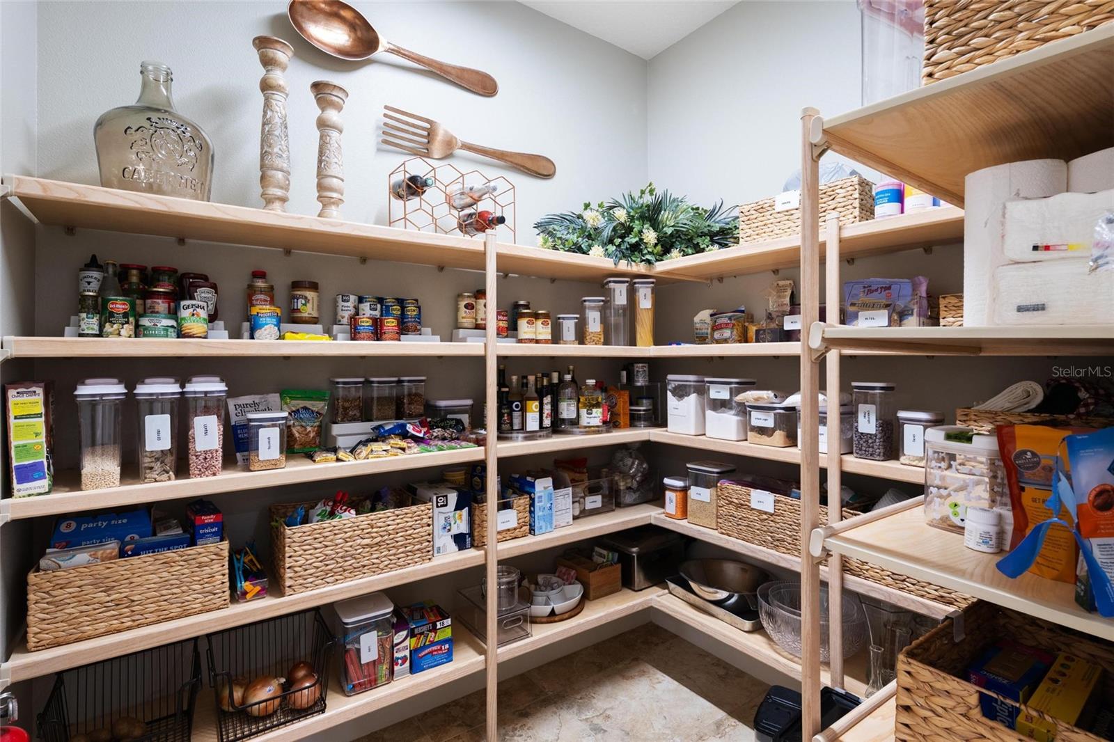 Image 18 of 74 For 1208 Merry Water Drive