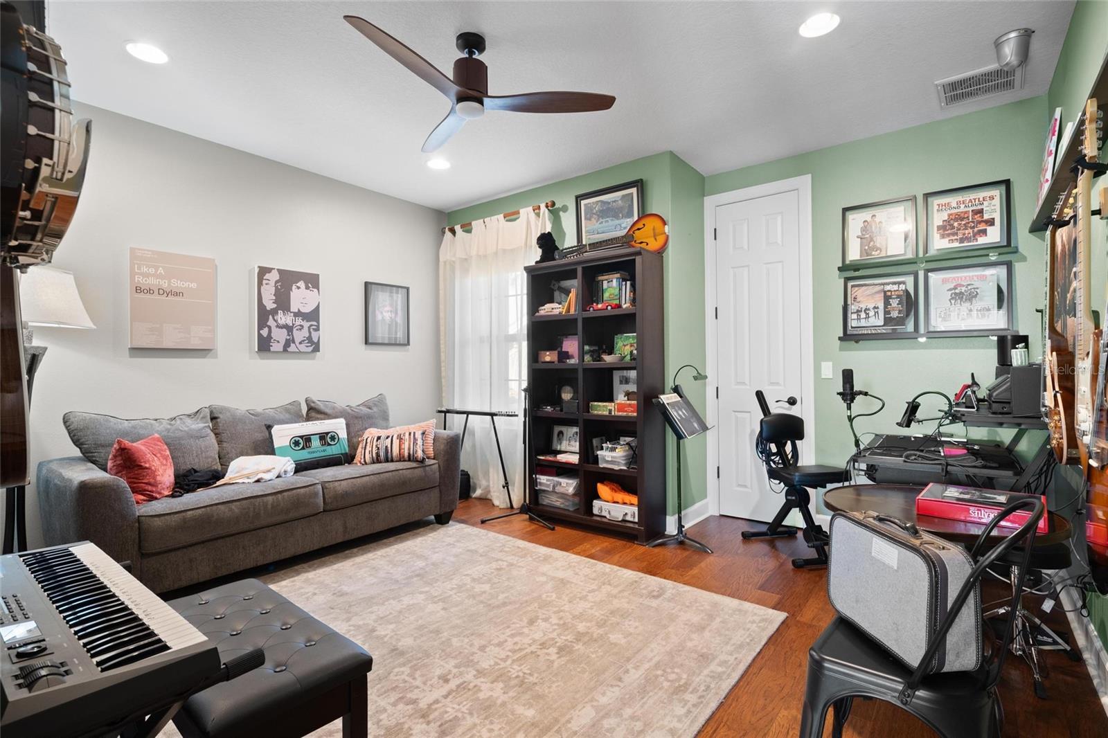 Image 53 of 74 For 1208 Merry Water Drive