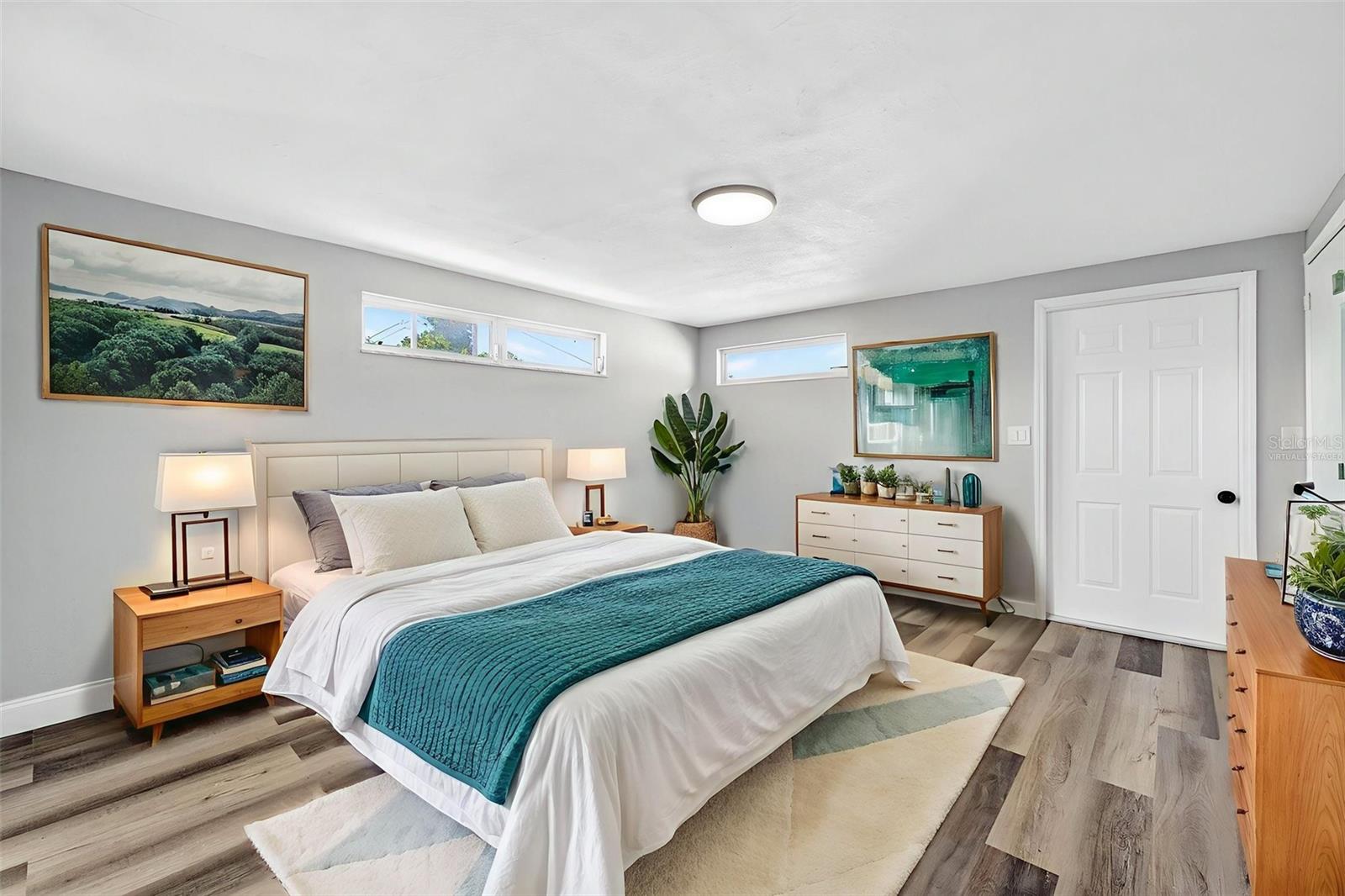 Image 7 of 12 For 9254 86th Street