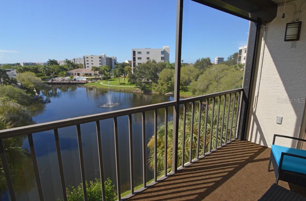 Image 68 of 100 For 1316 Pasadena Avenue S 407