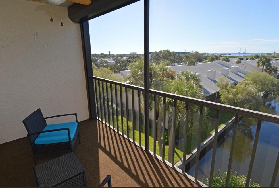 Image 69 of 100 For 1316 Pasadena Avenue S 407