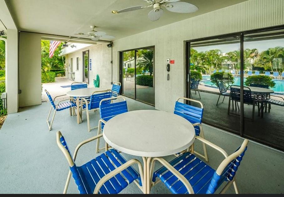 Image 96 of 100 For 1316 Pasadena Avenue S 407