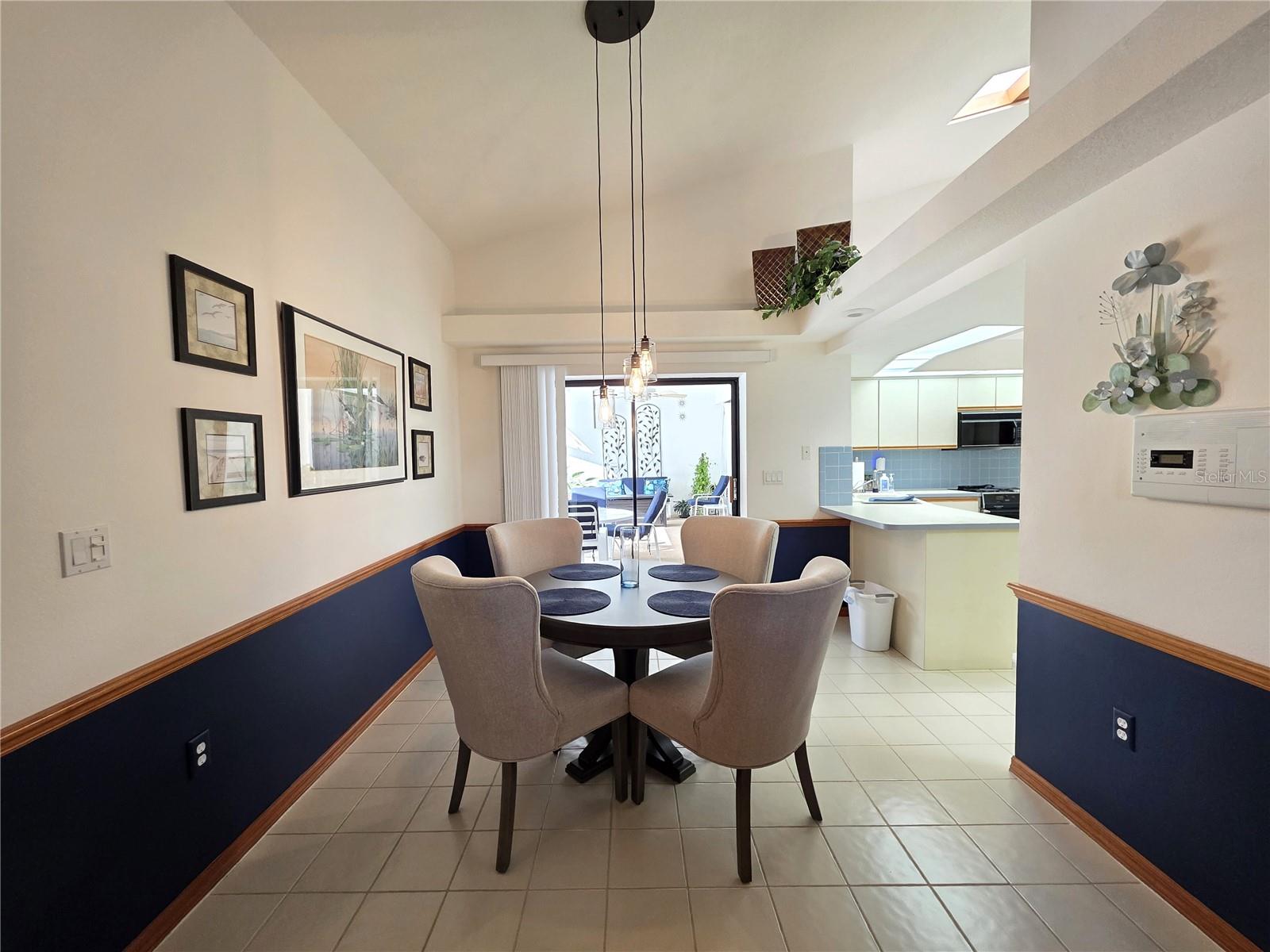 Image 11 of 45 For 9446 Ashley Drive