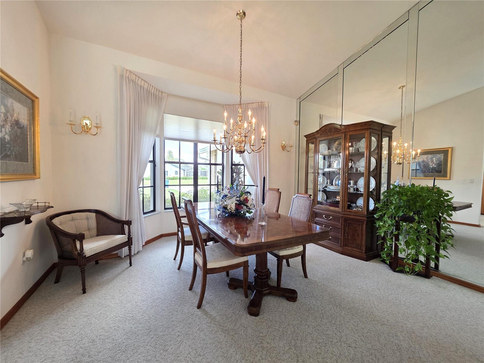 Image 5 of 45 For 9446 Ashley Drive