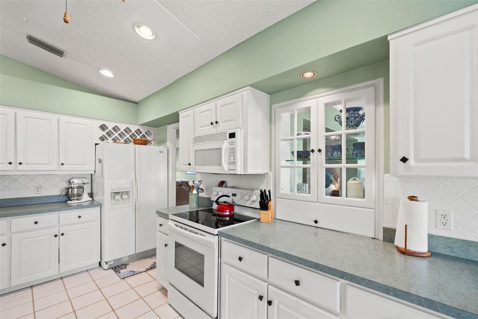 Image 24 of 77 For 2647 Royal Ridge Drive