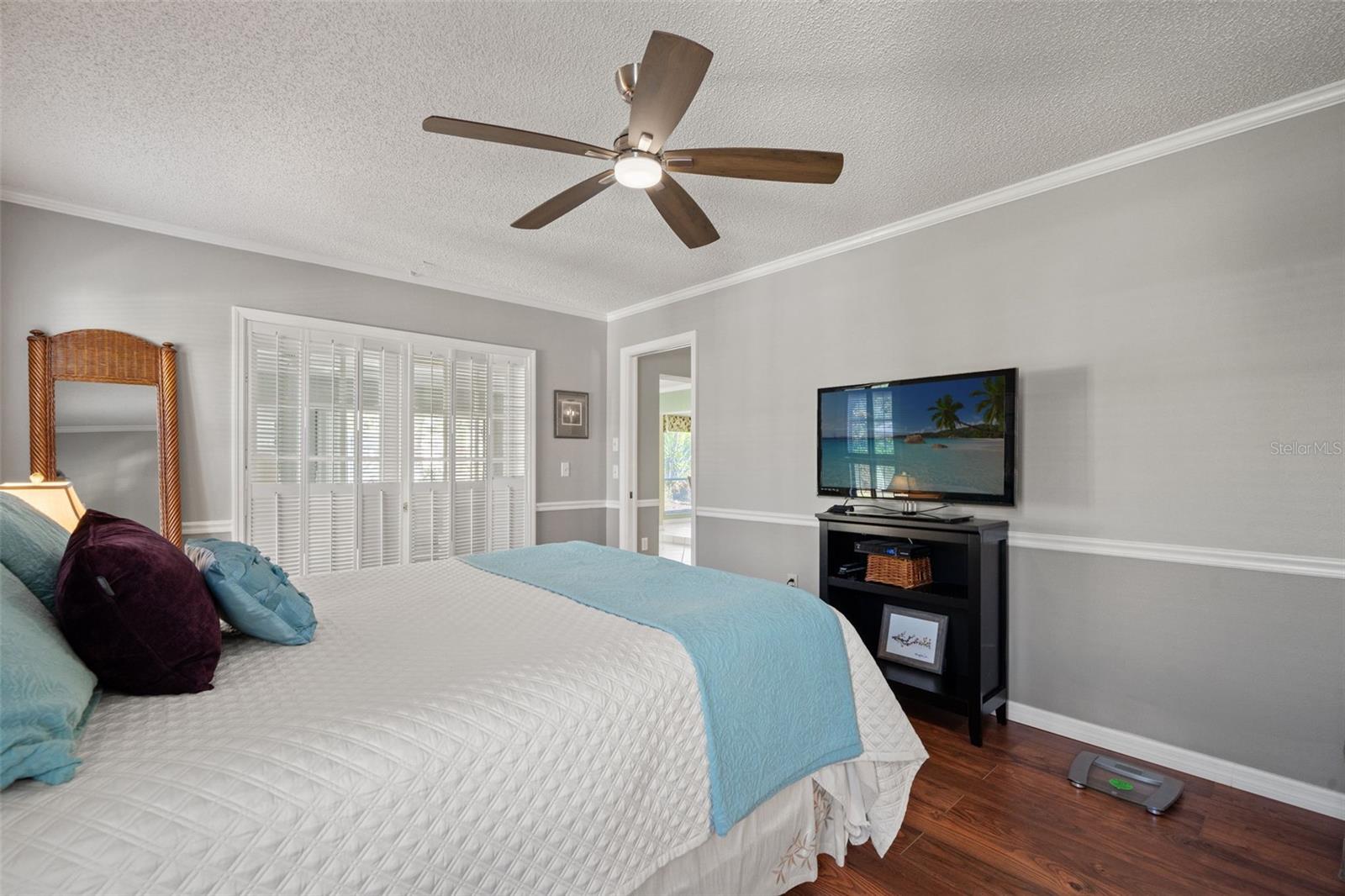 Image 40 of 77 For 2647 Royal Ridge Drive