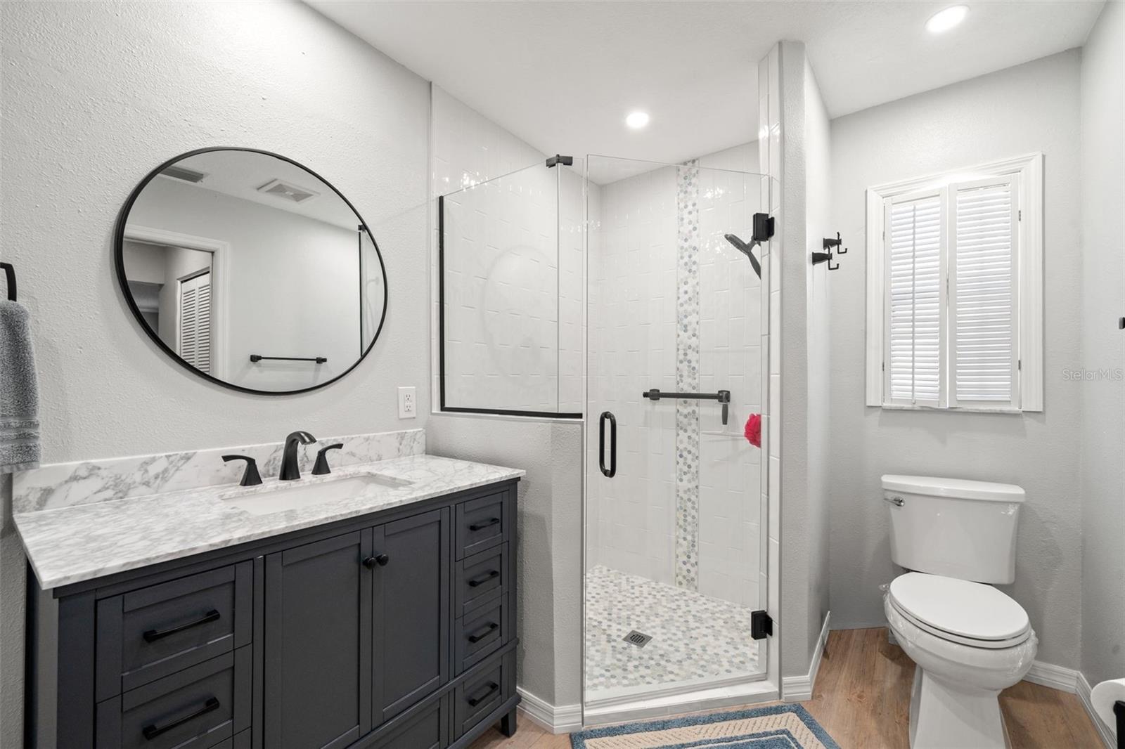 Image 41 of 77 For 2647 Royal Ridge Drive