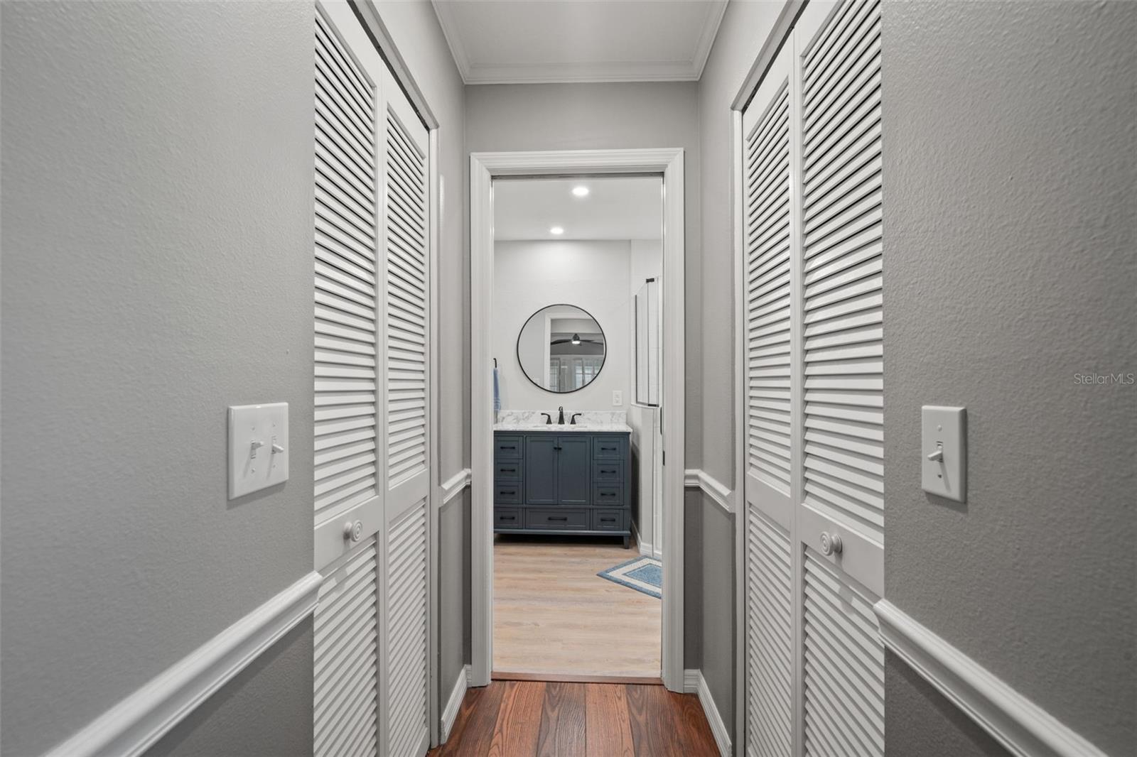 Image 43 of 77 For 2647 Royal Ridge Drive