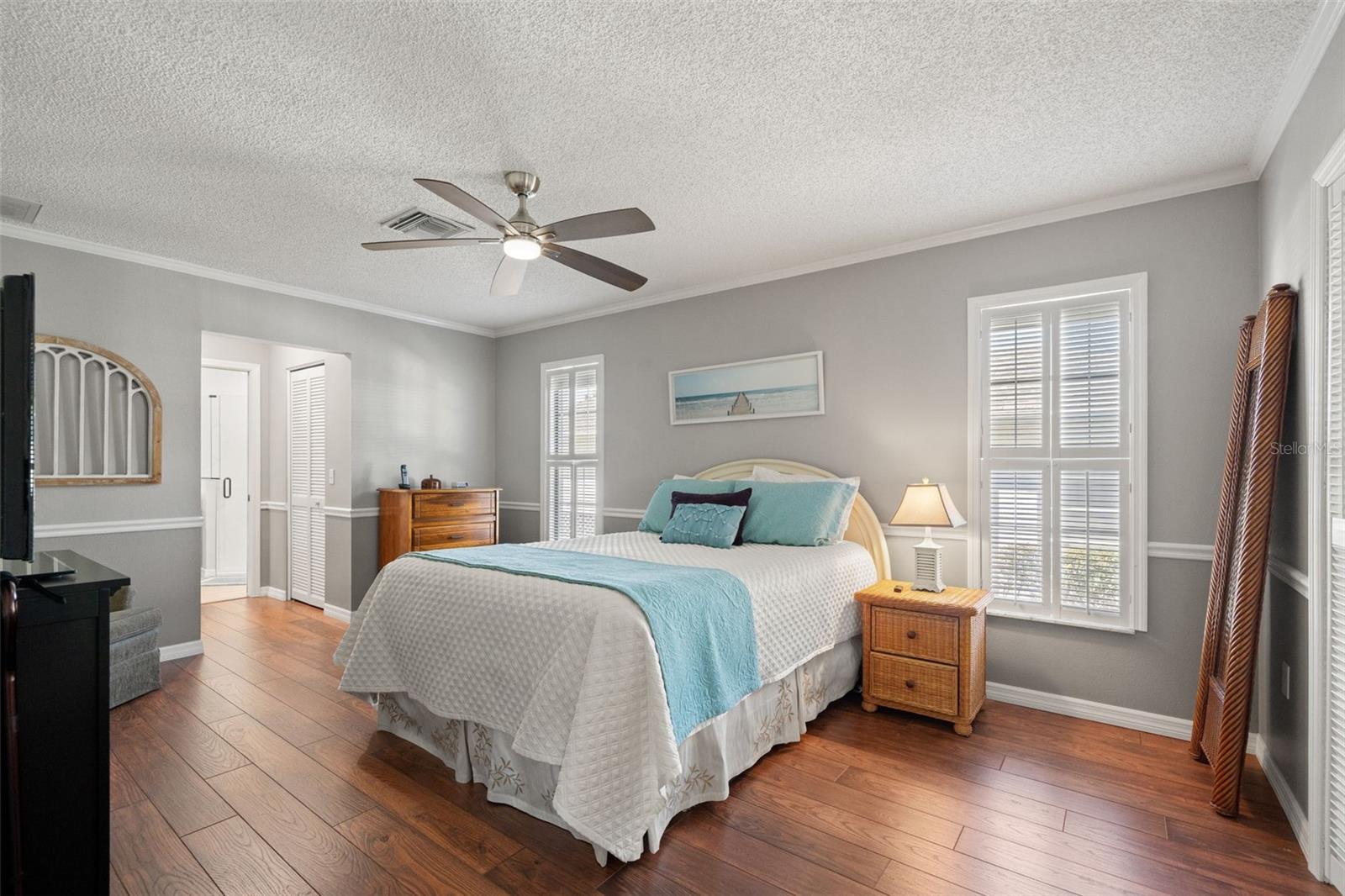 Image 44 of 77 For 2647 Royal Ridge Drive