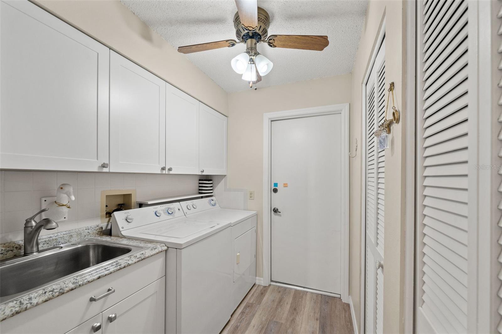 Image 46 of 77 For 2647 Royal Ridge Drive