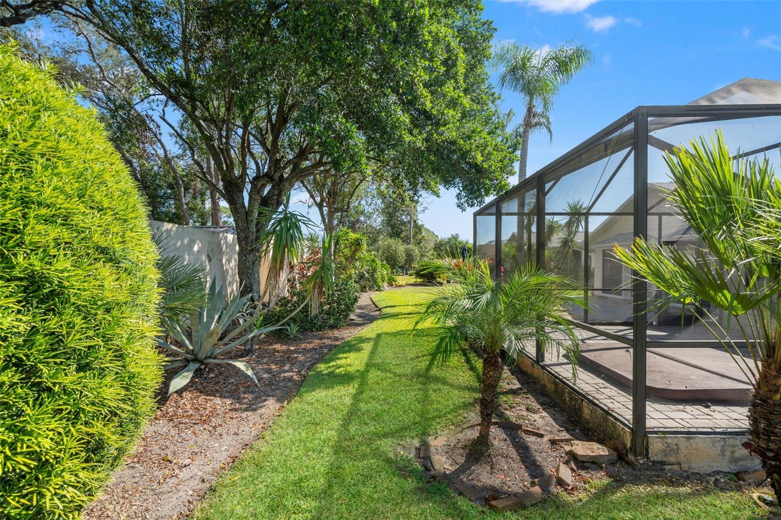 Image 65 of 77 For 2647 Royal Ridge Drive