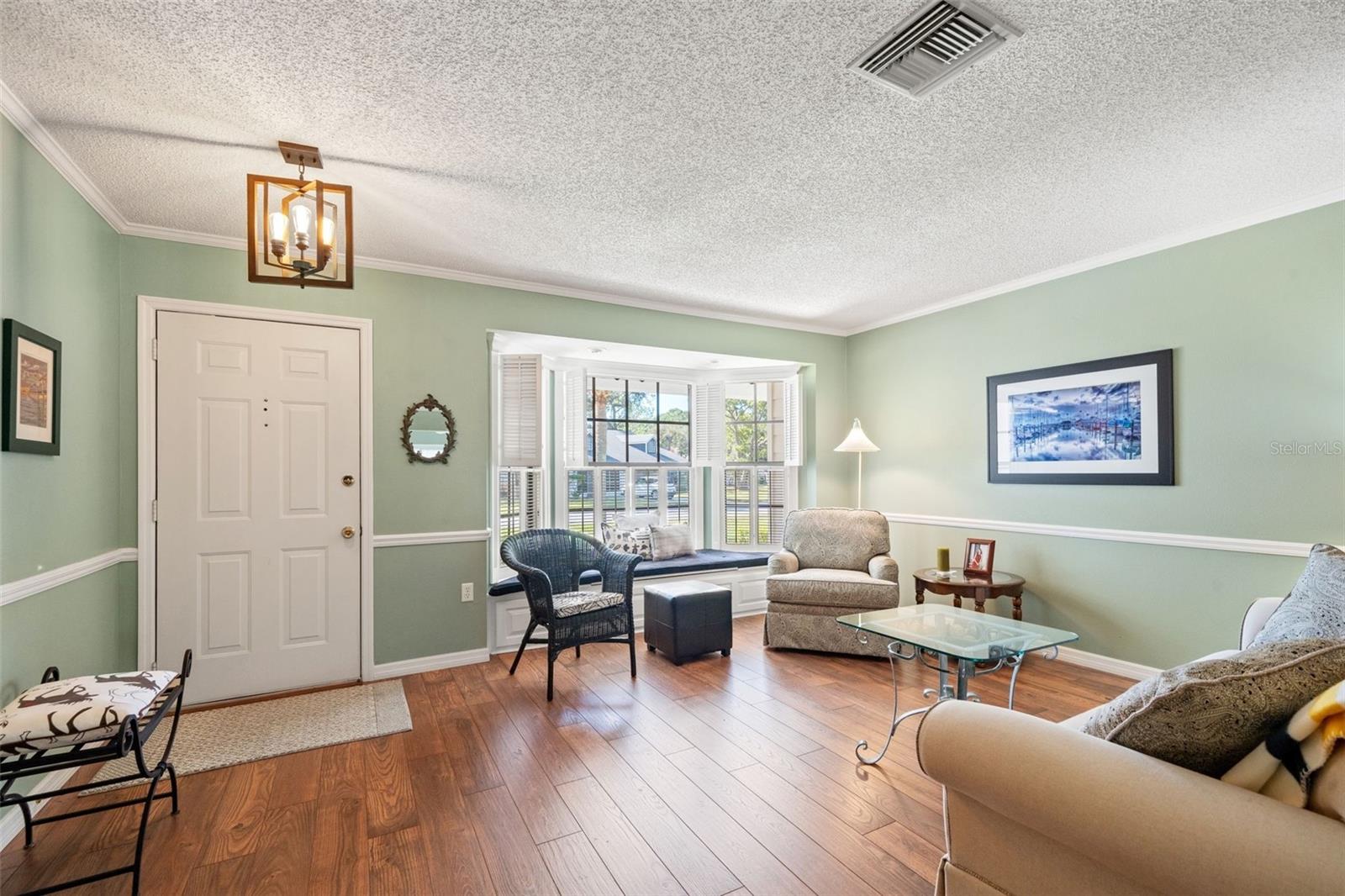 Image 8 of 77 For 2647 Royal Ridge Drive