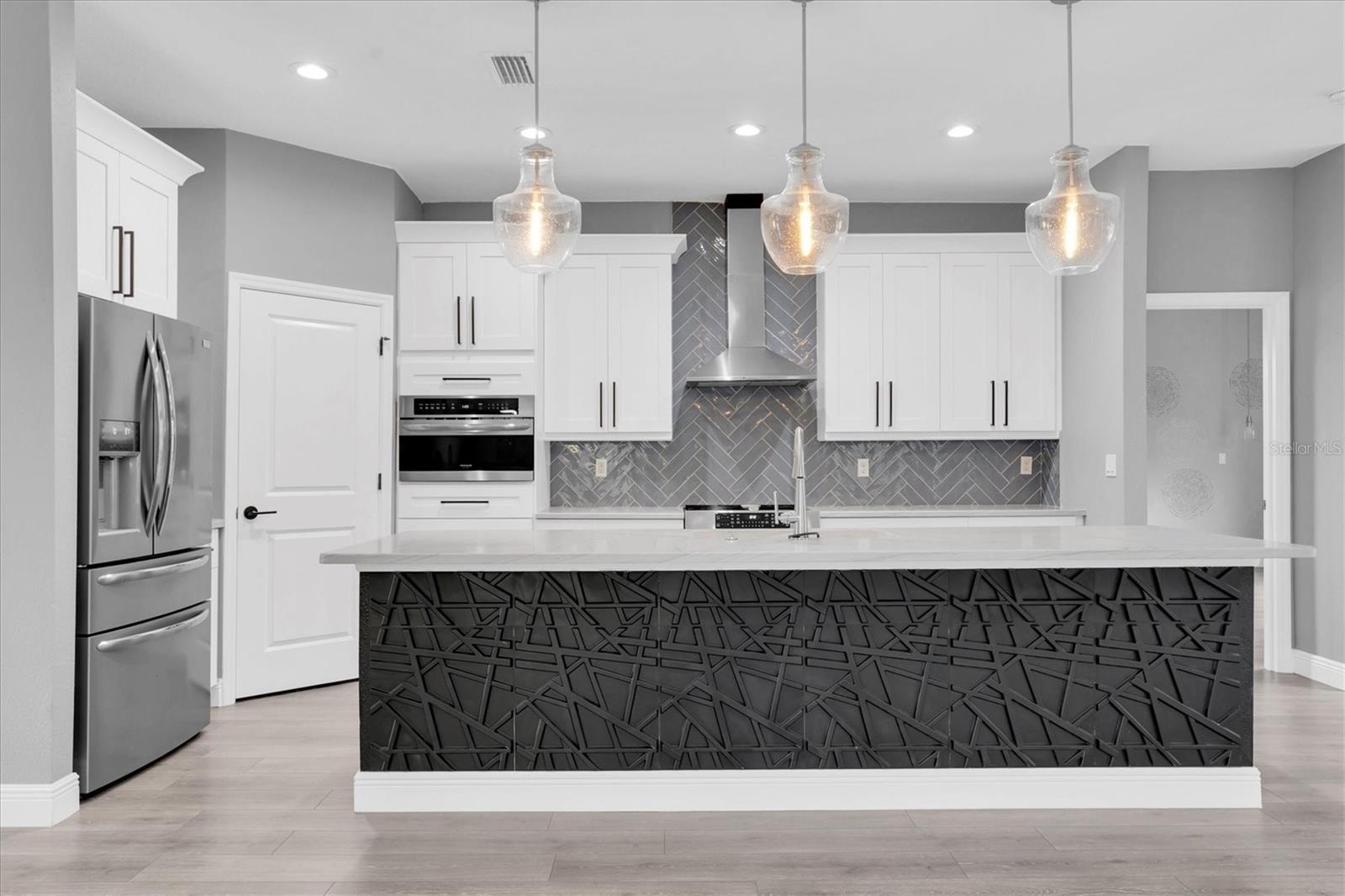 Image 10 of 39 For 4136 Watson Drive