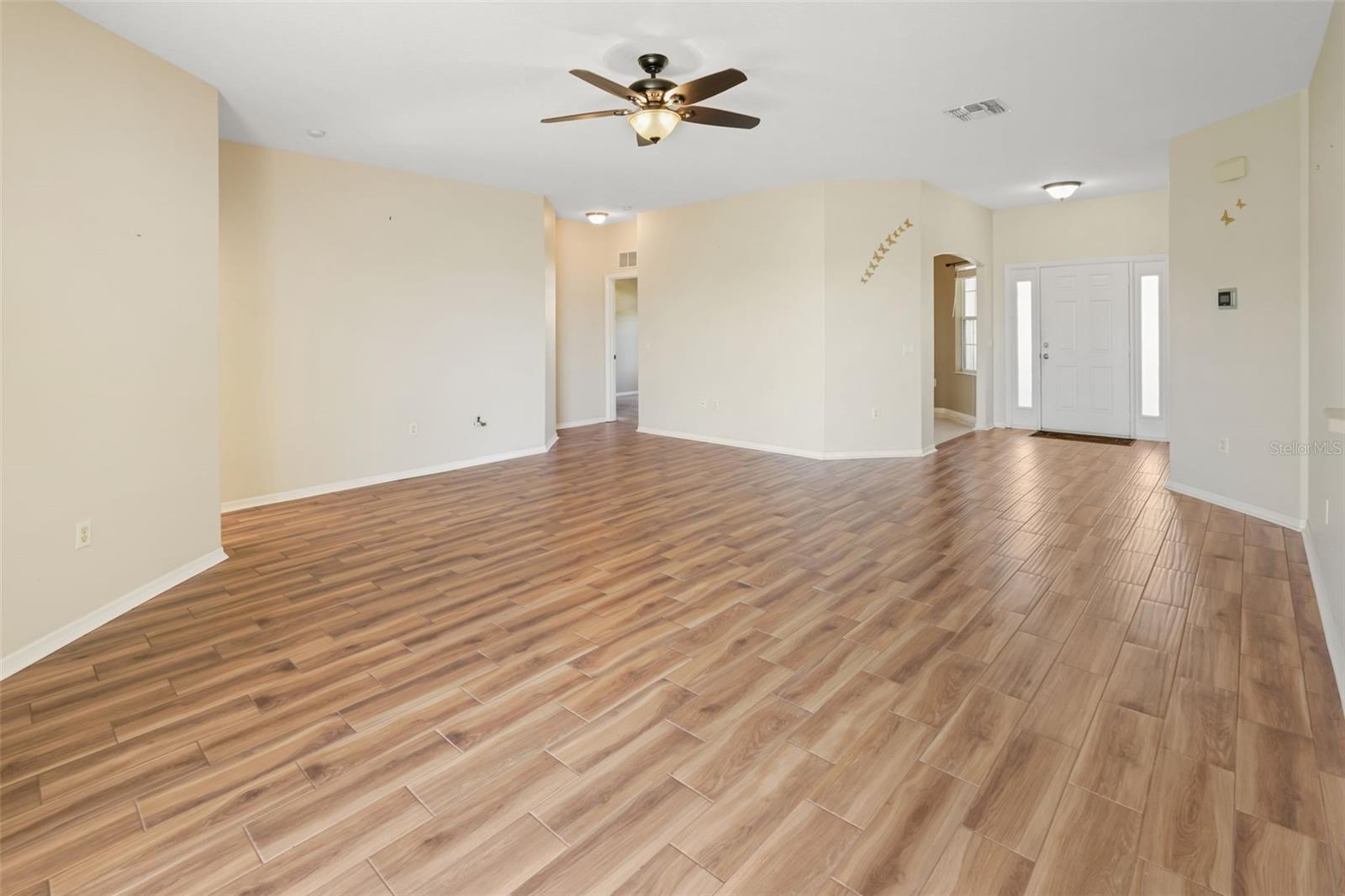 Image 10 of 61 For 10282 Bannock Street