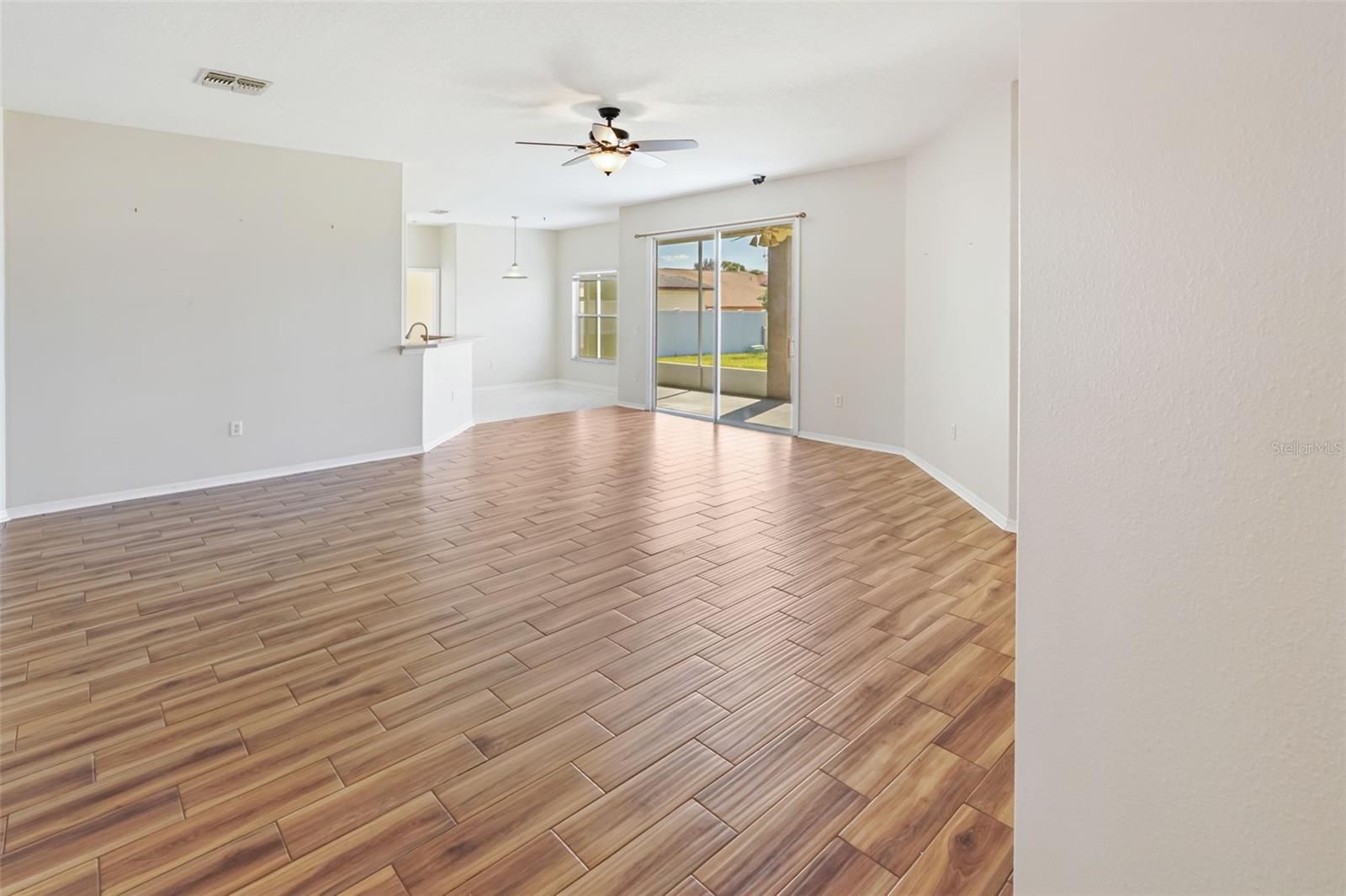 Image 13 of 61 For 10282 Bannock Street