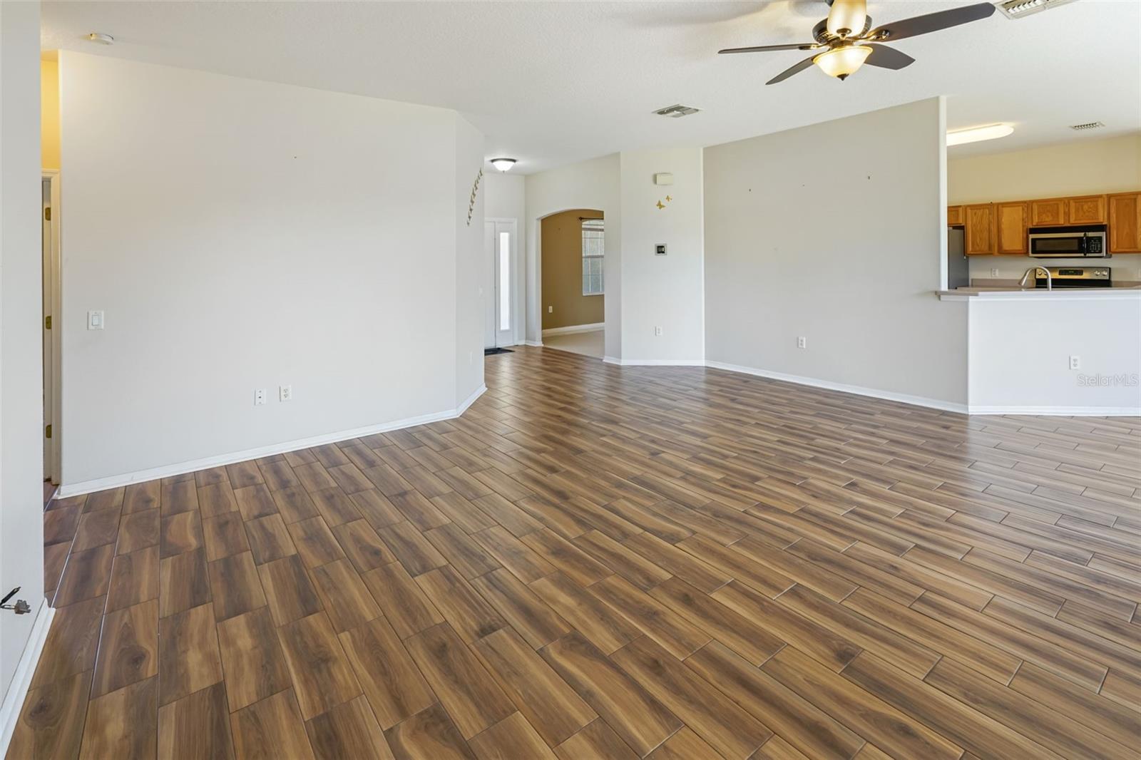 Image 15 of 61 For 10282 Bannock Street