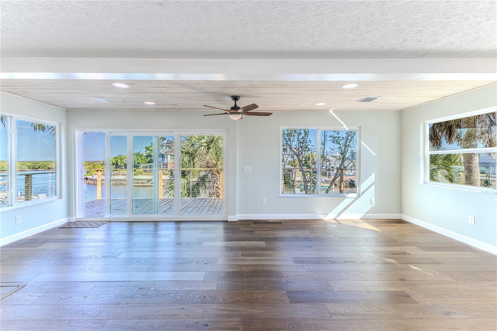 Image 37 of 71 For 3285 Minnow Creek Drive