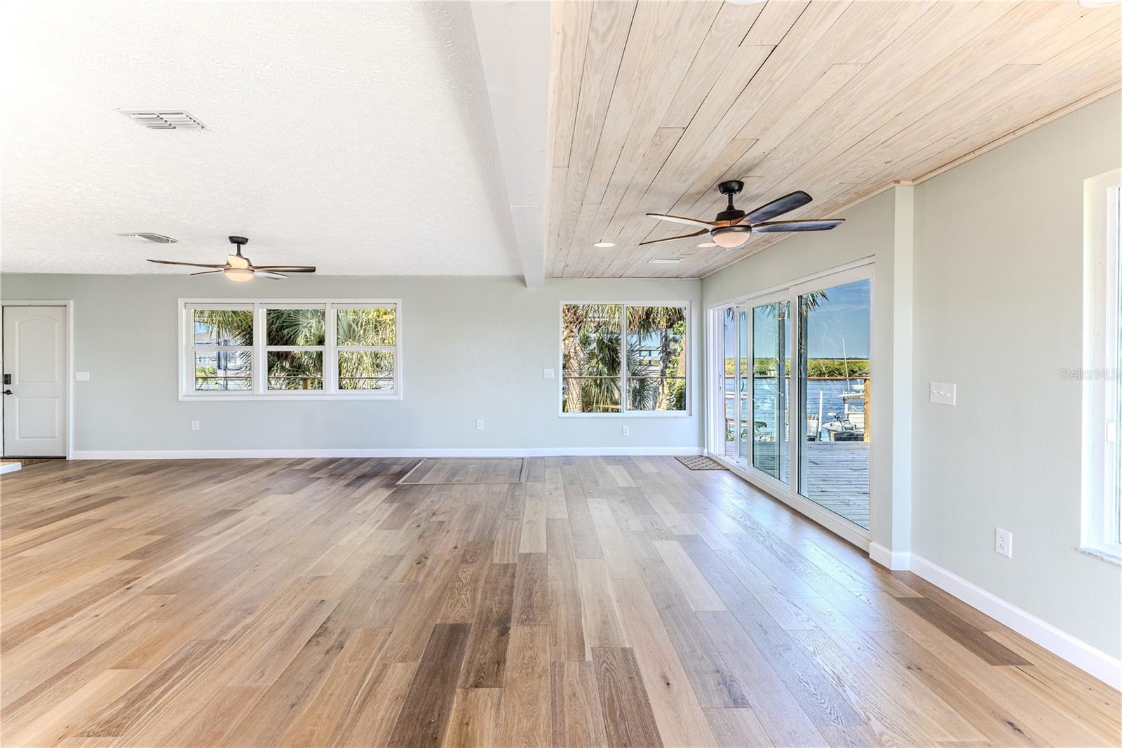 Image 39 of 71 For 3285 Minnow Creek Drive