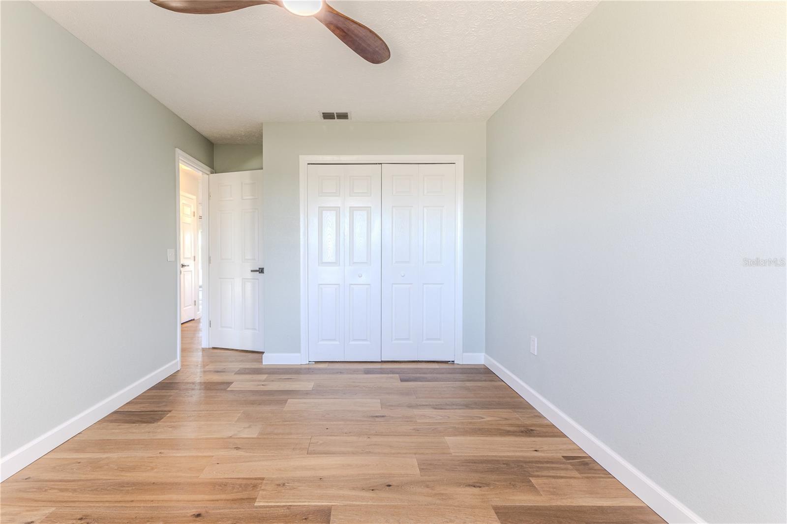 Image 53 of 71 For 3285 Minnow Creek Drive