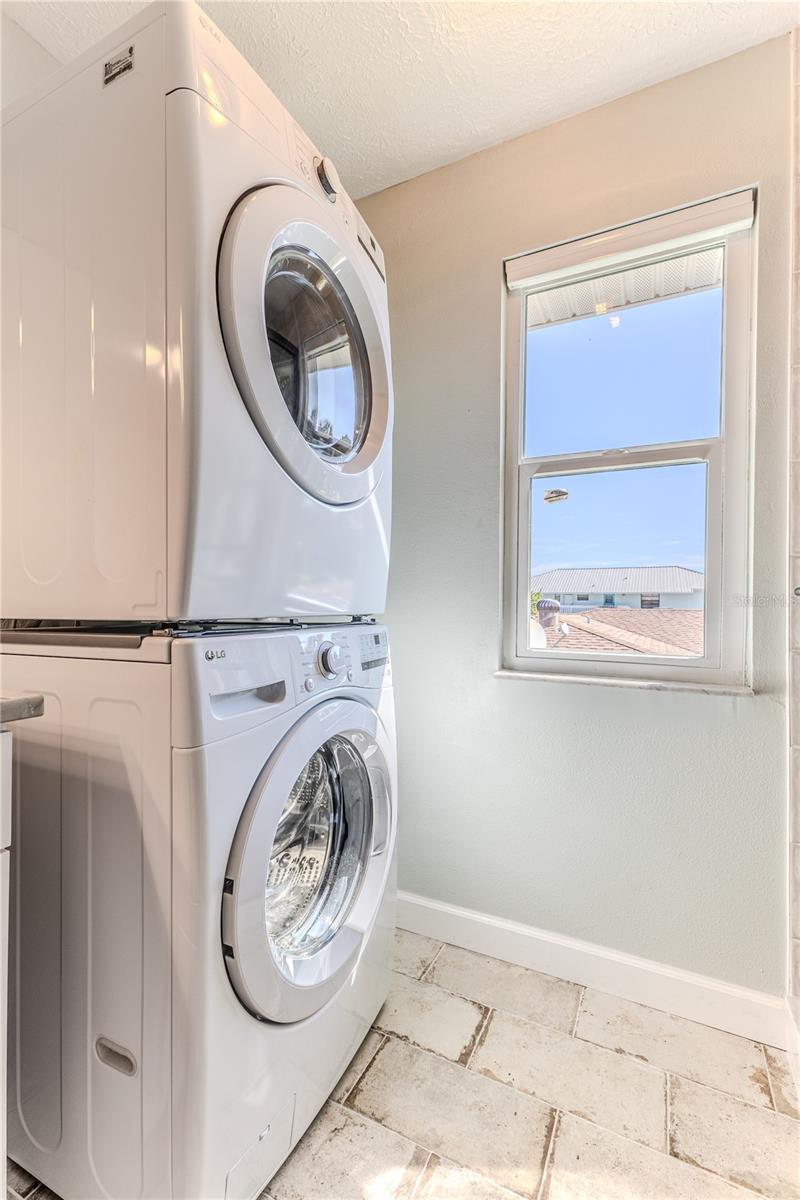 Image 58 of 71 For 3285 Minnow Creek Drive