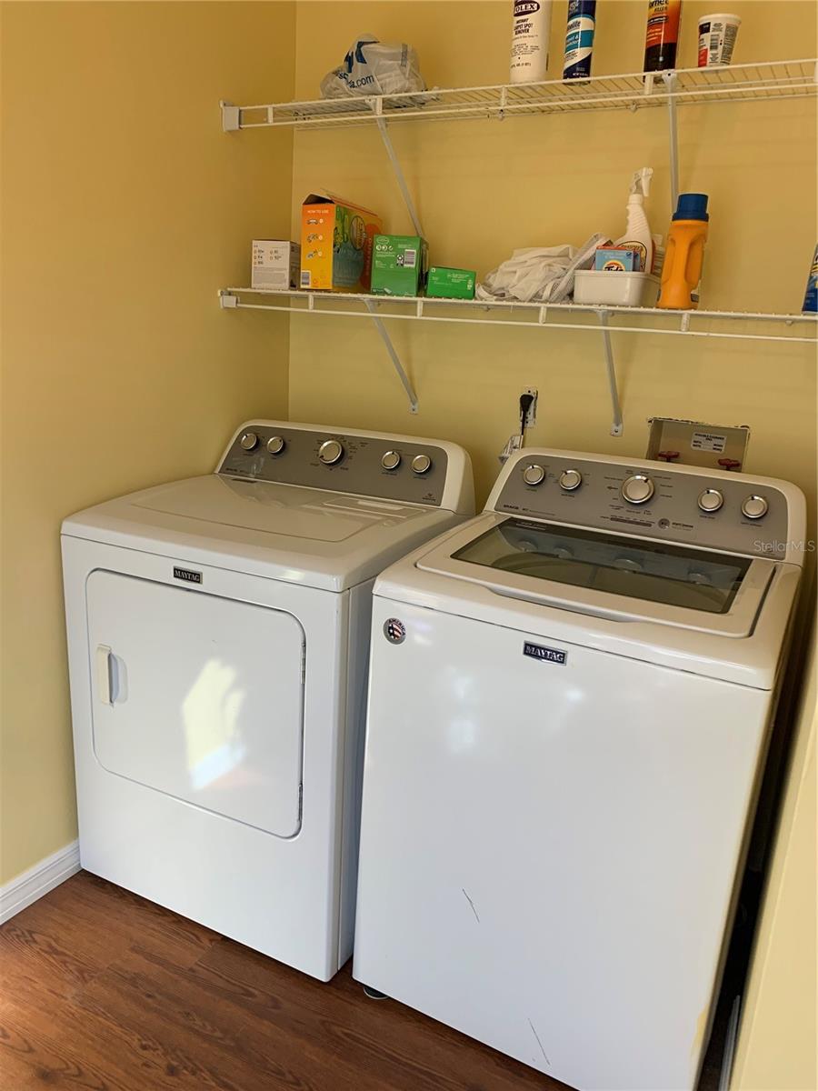 Image 21 of 28 For 8127 Fortune Hunter Drive