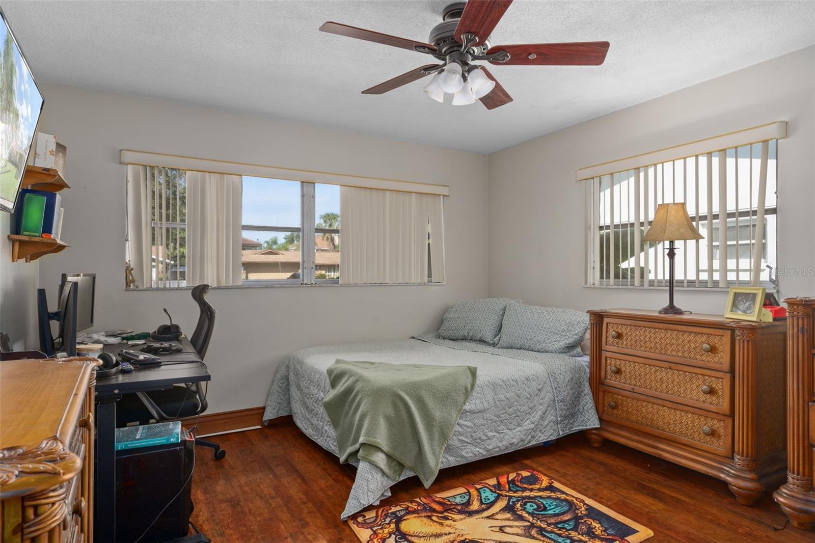 Image 26 of 39 For 1407 Garden Avenue