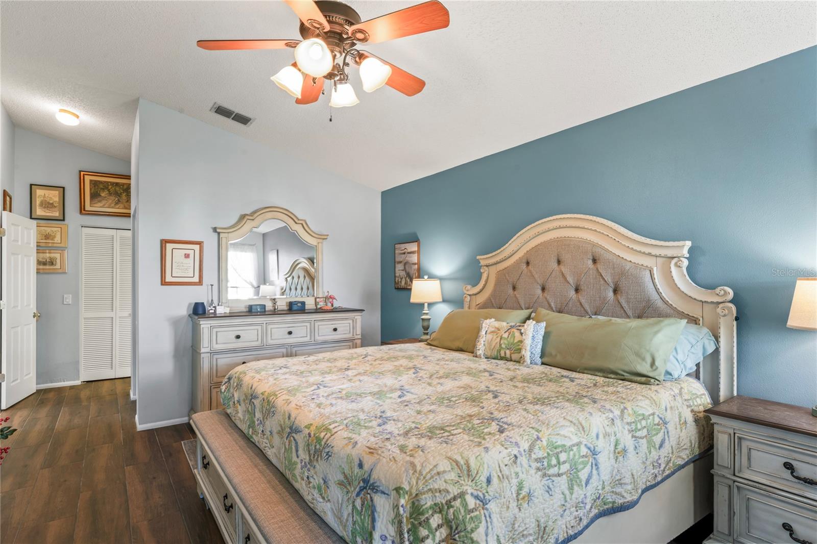 Image 32 of 66 For 4740 Carrington Court