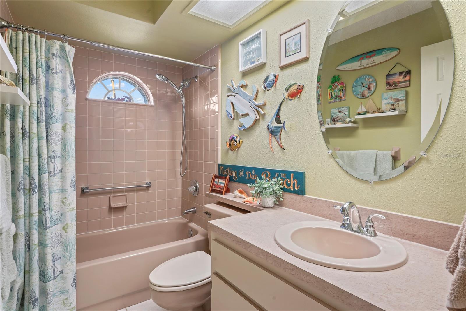 Image 40 of 66 For 4740 Carrington Court