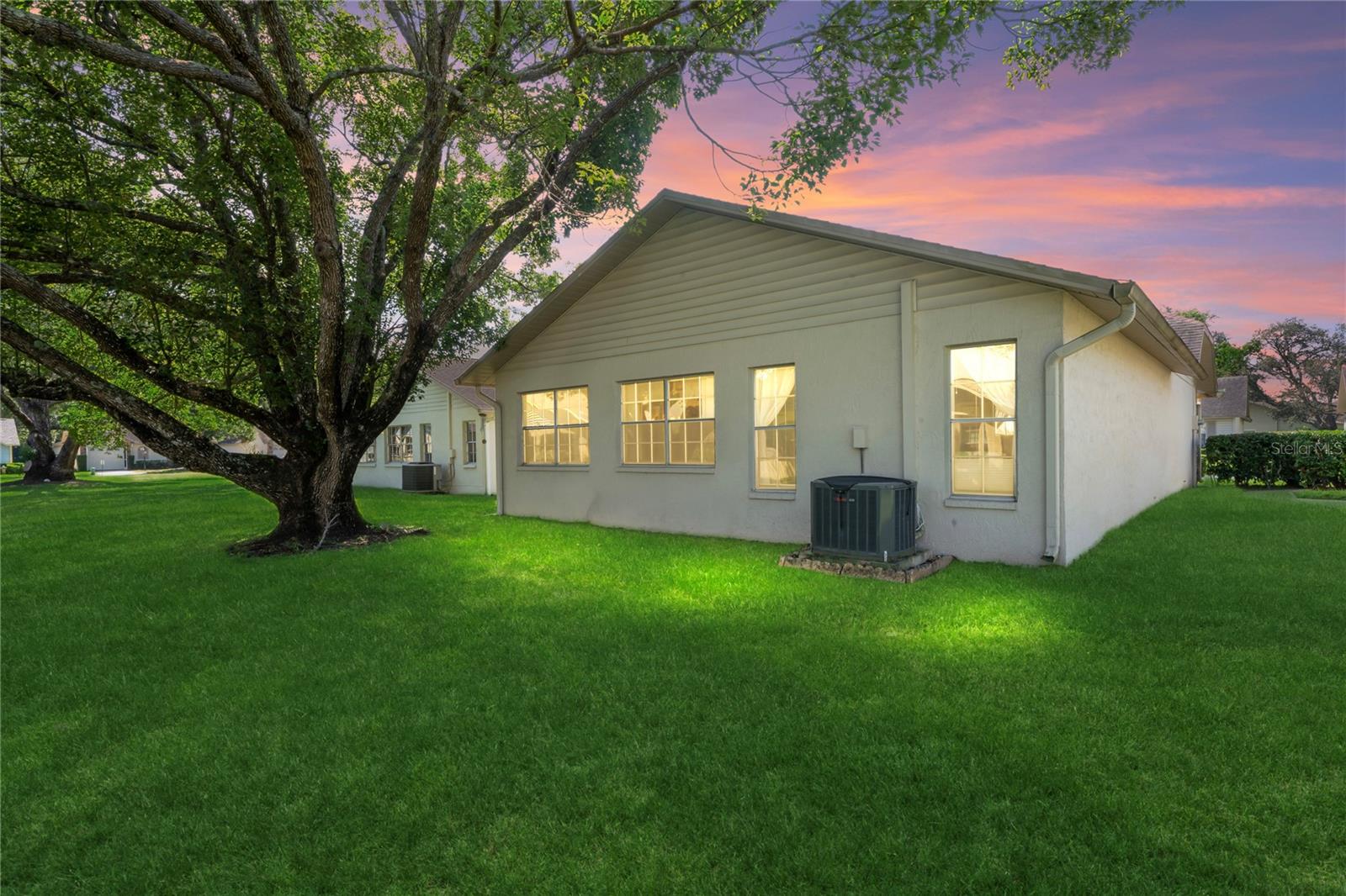 Image 5 of 66 For 4740 Carrington Court