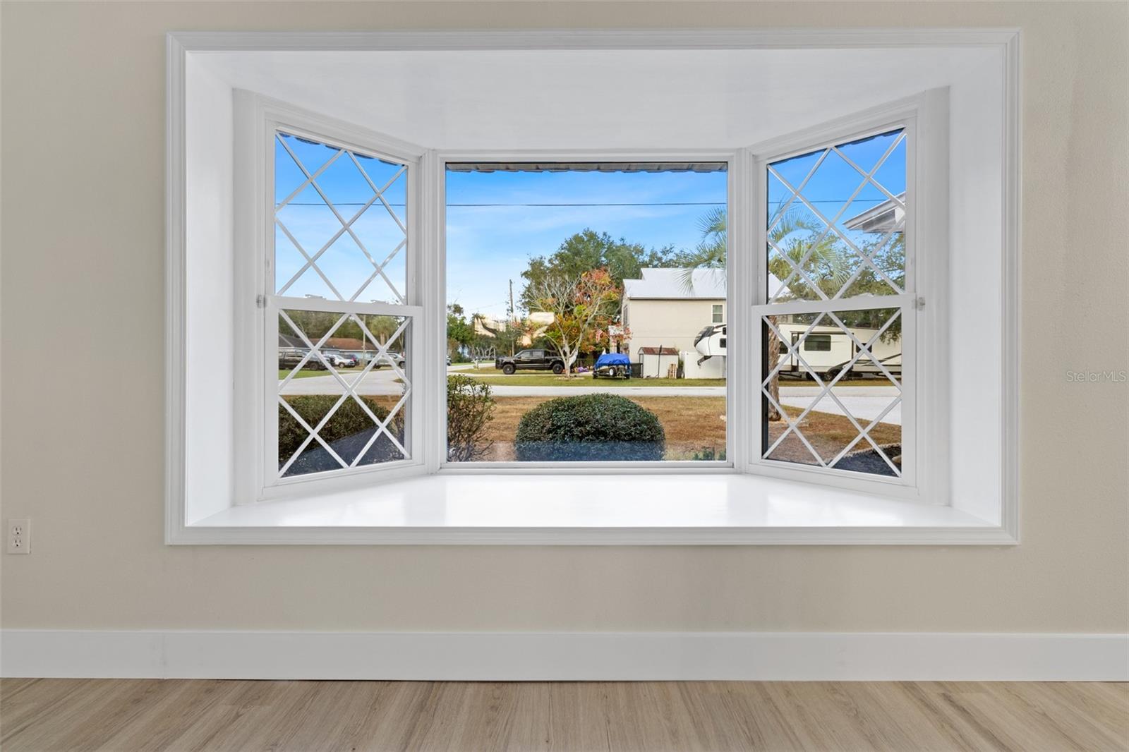 Image 20 of 52 For 3016 Abeline Road