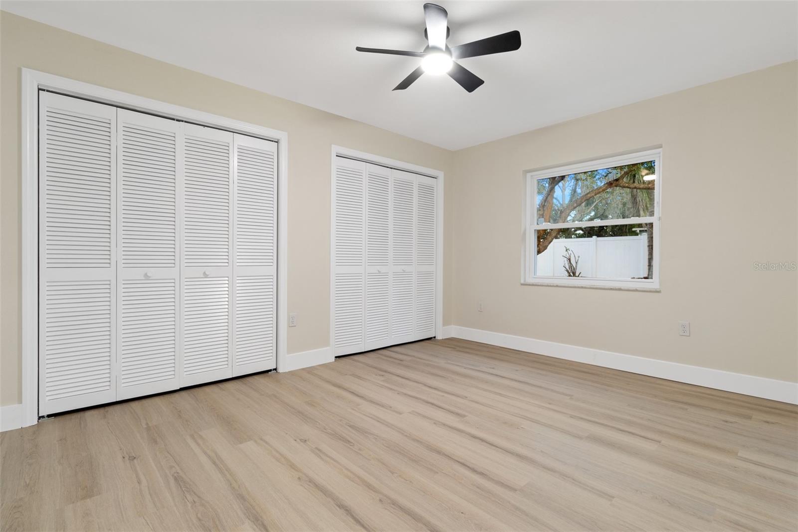 Image 32 of 52 For 3016 Abeline Road