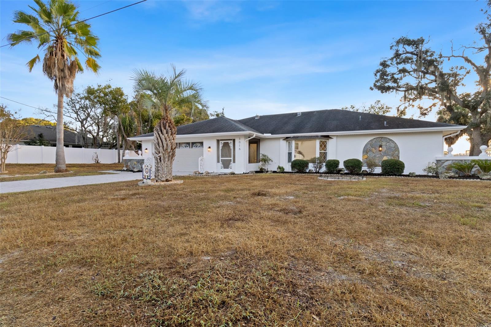 Image 42 of 52 For 3016 Abeline Road