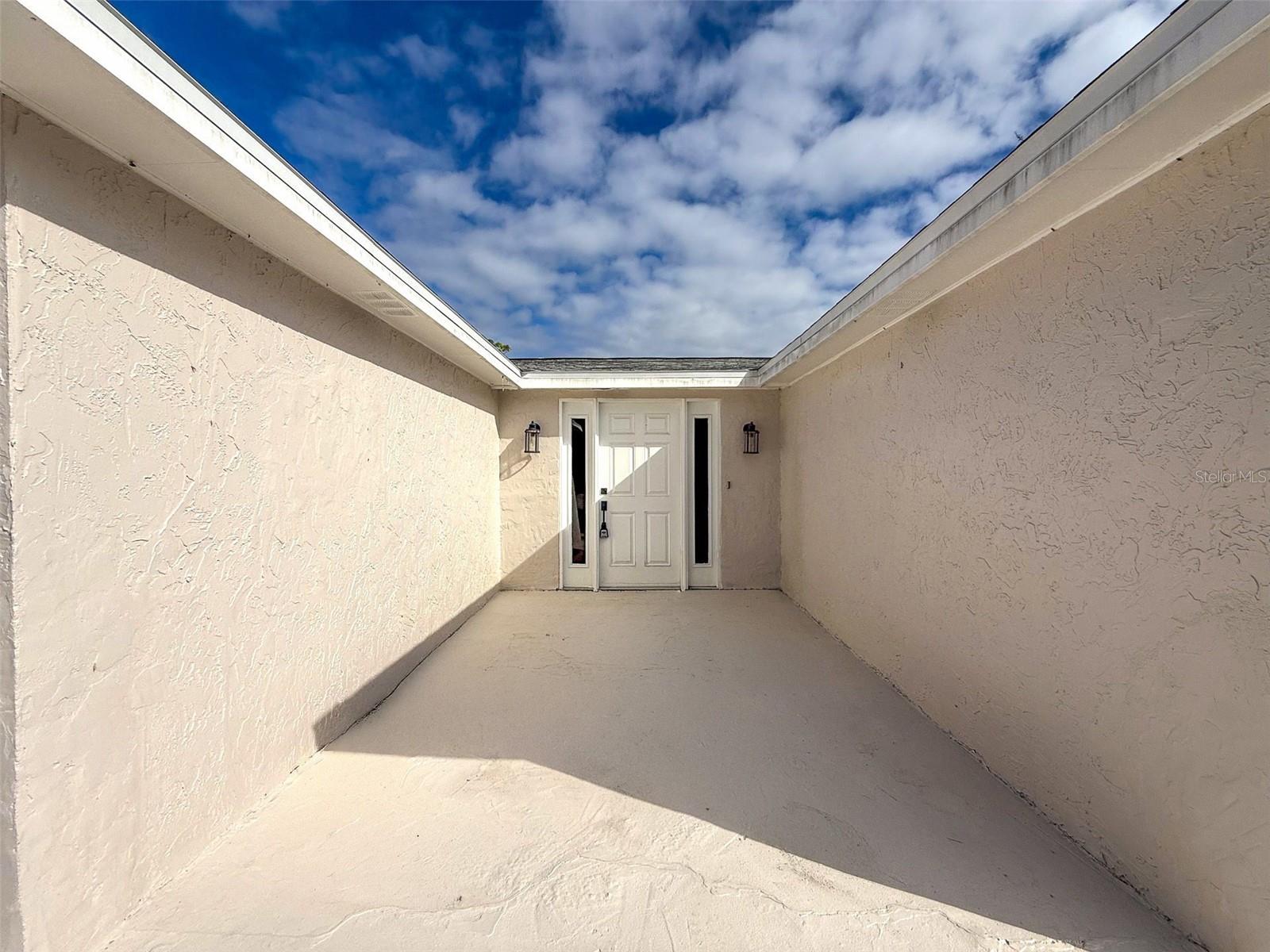 Image 15 of 84 For 9505 Delray Drive