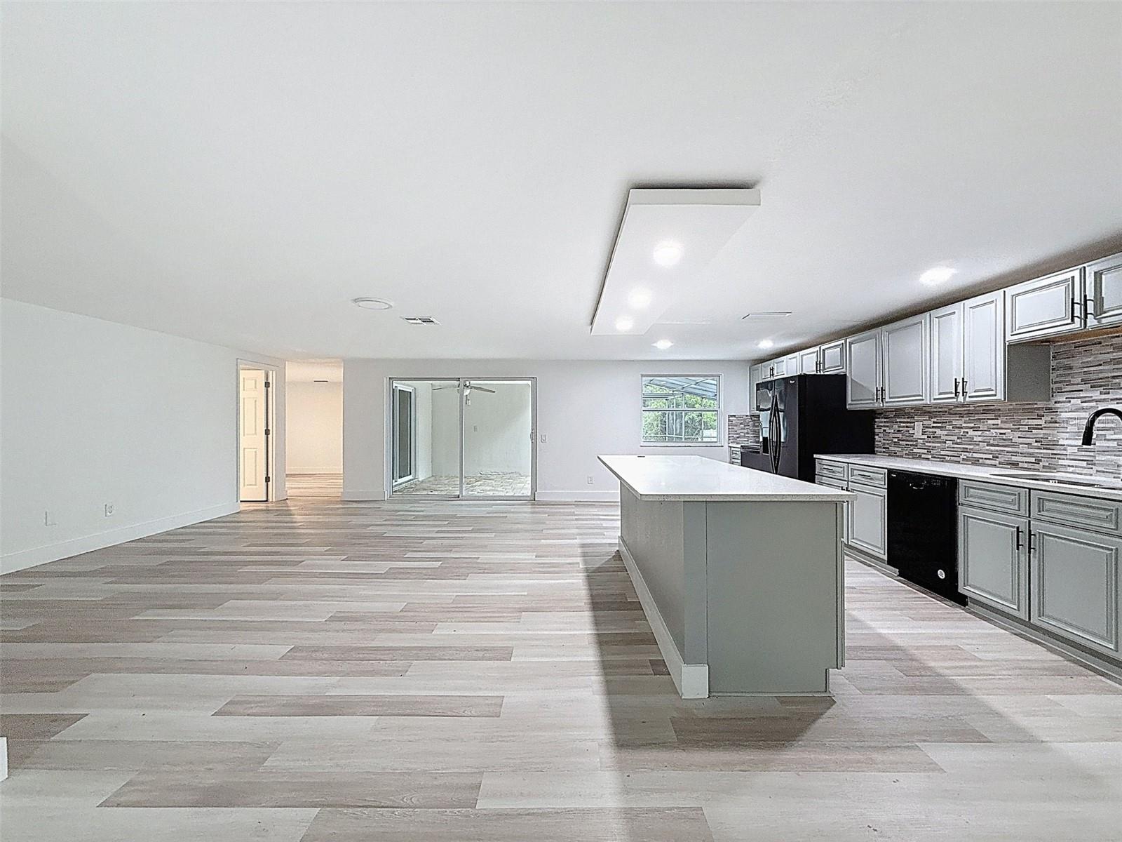 Image 21 of 84 For 9505 Delray Drive