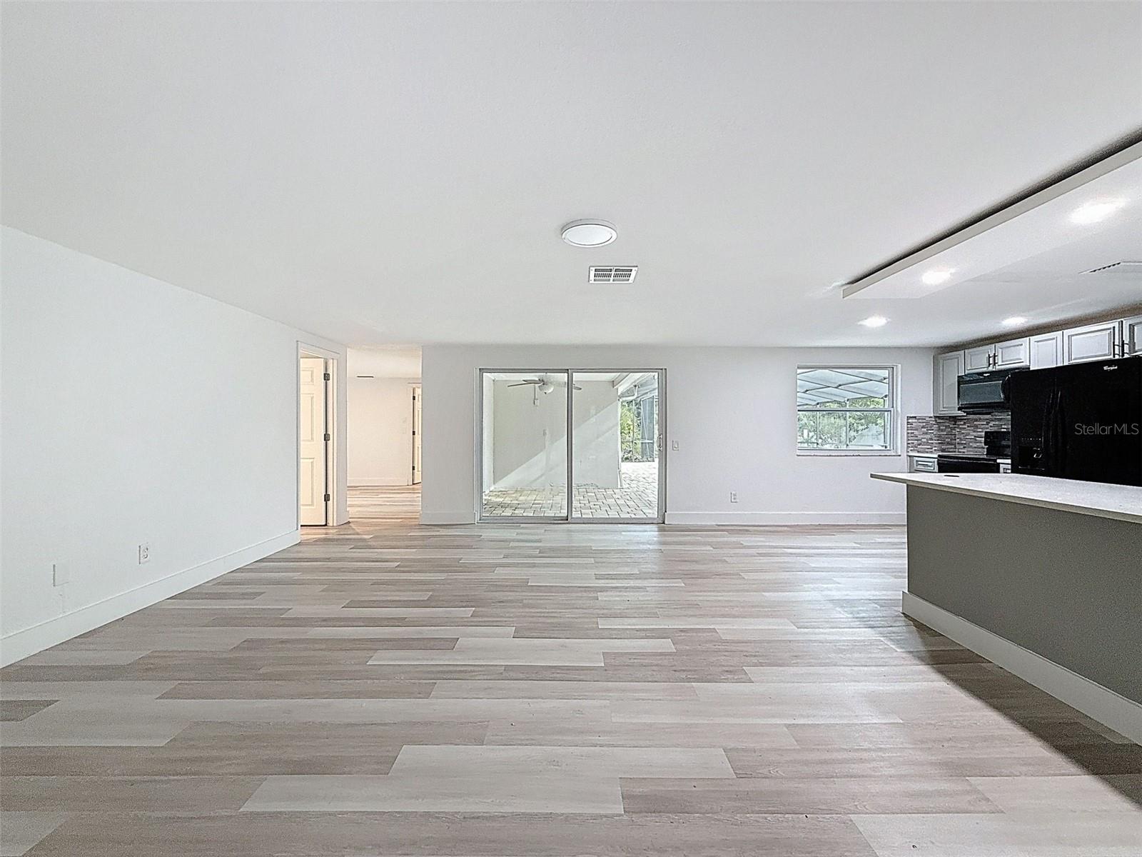 Image 31 of 84 For 9505 Delray Drive