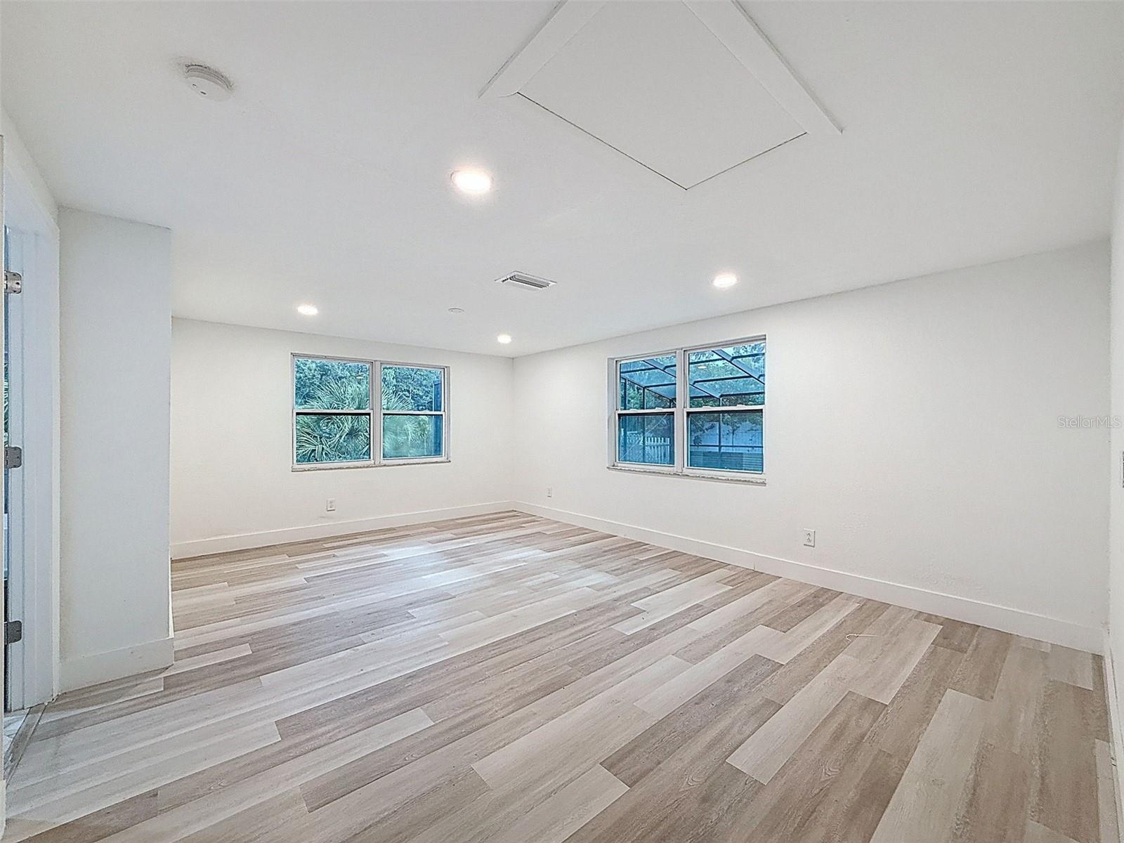 Image 53 of 84 For 9505 Delray Drive