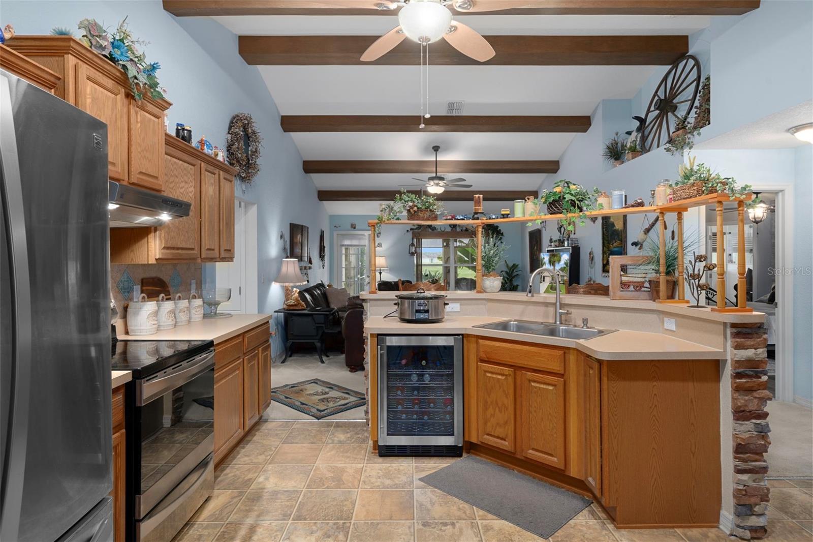 Image 23 of 61 For 7097 Potentilla Court