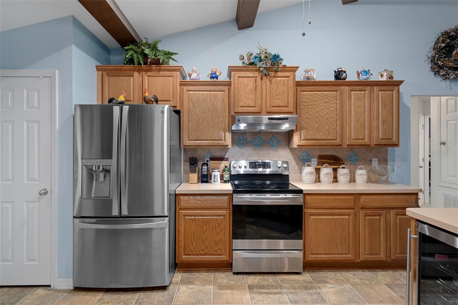 Image 24 of 61 For 7097 Potentilla Court