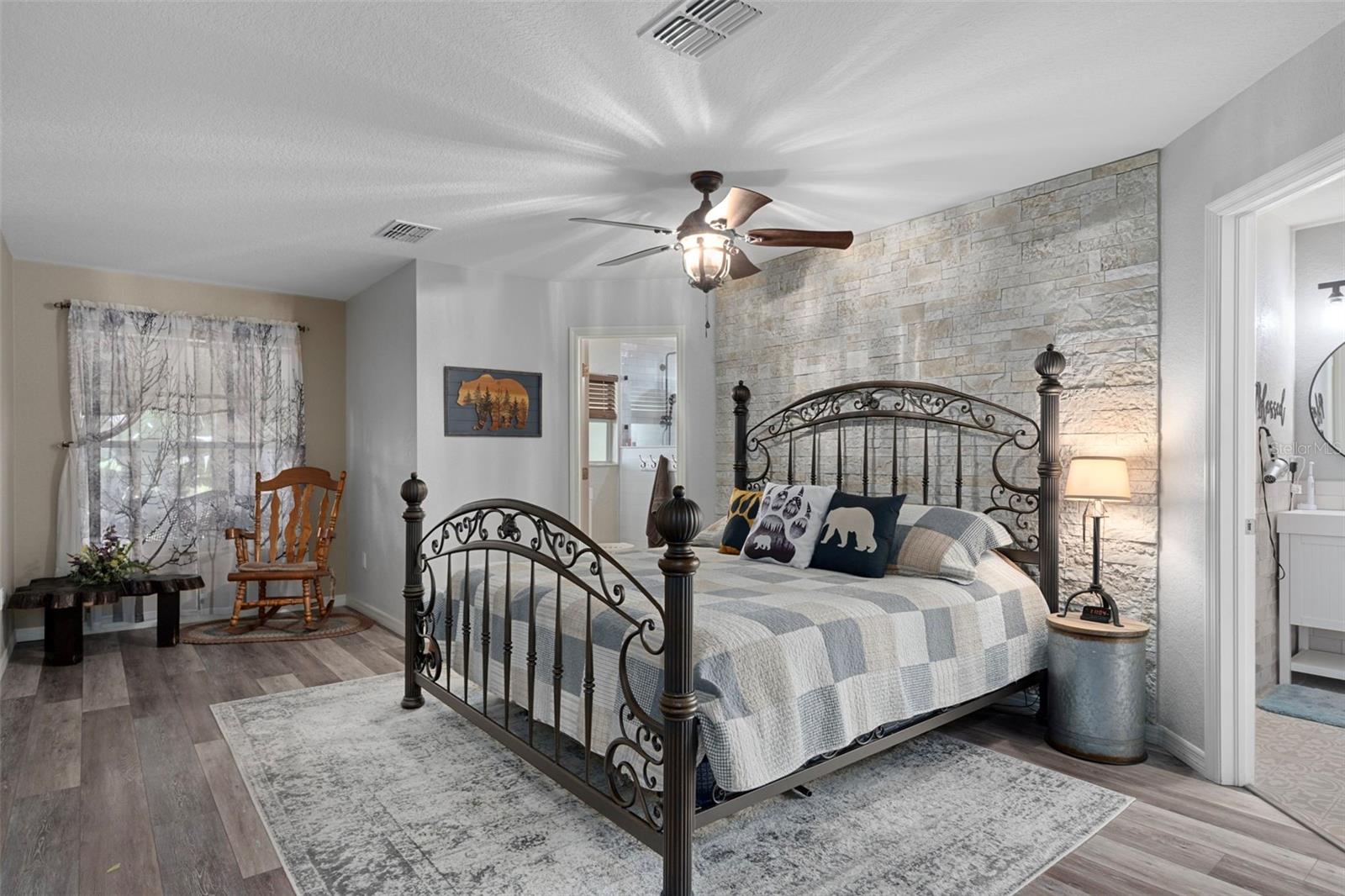 Image 27 of 61 For 7097 Potentilla Court