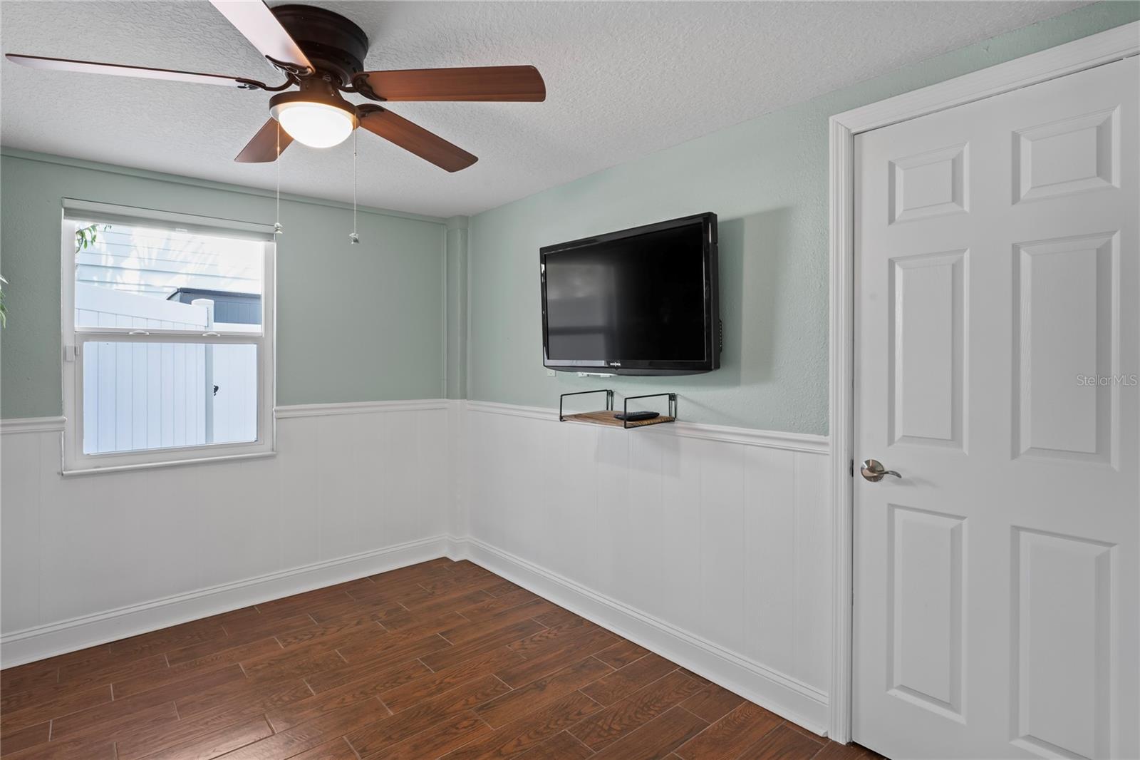 Image 39 of 75 For 6603 Driftwood Drive