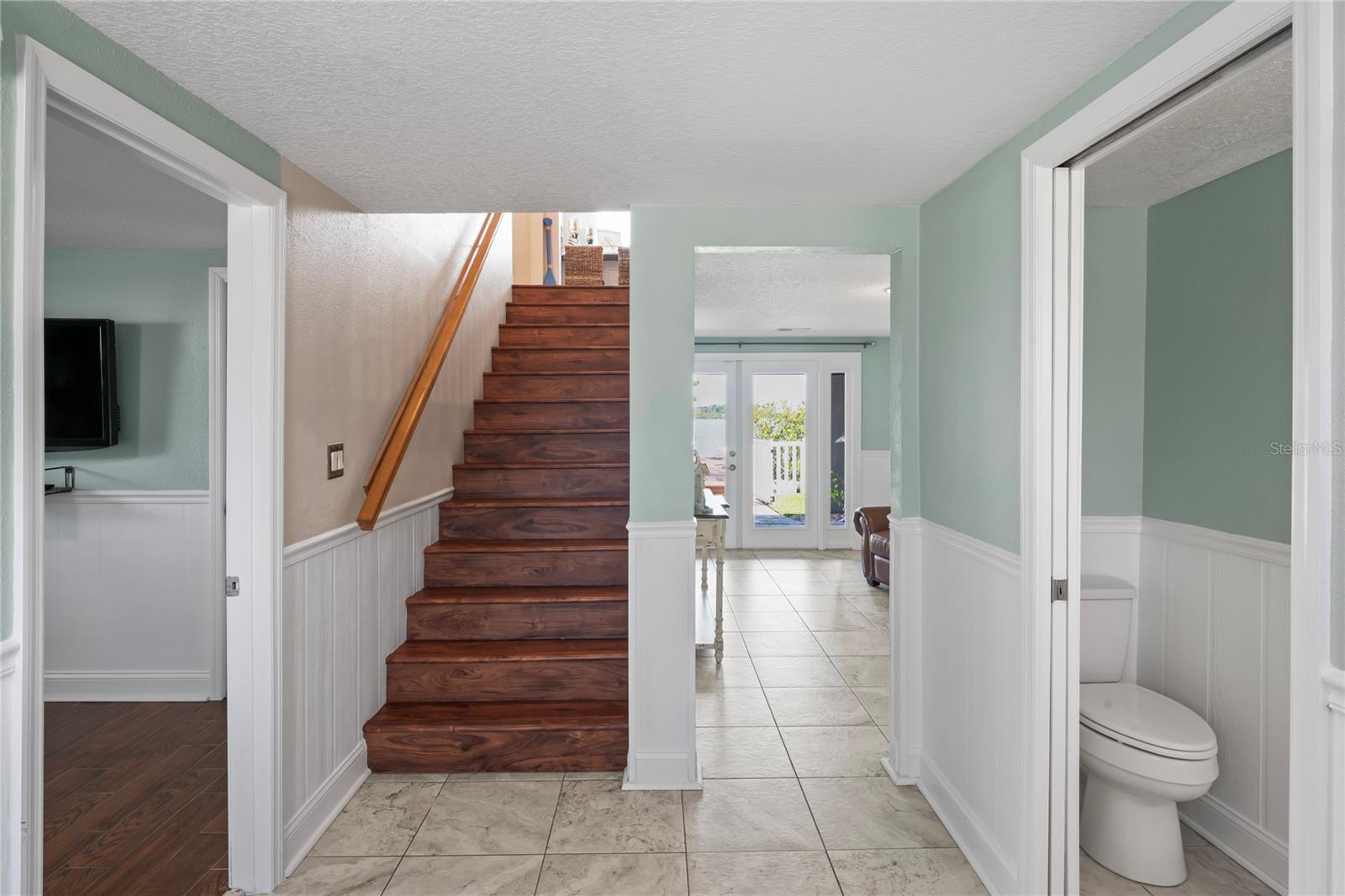 Image 9 of 75 For 6603 Driftwood Drive