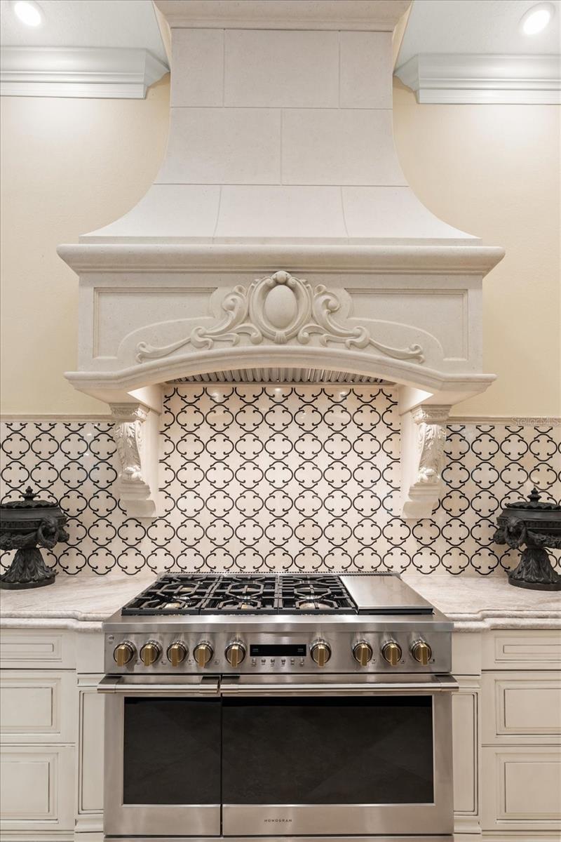 Image 30 of 100 For 921 Sweetwater Club Boulevard