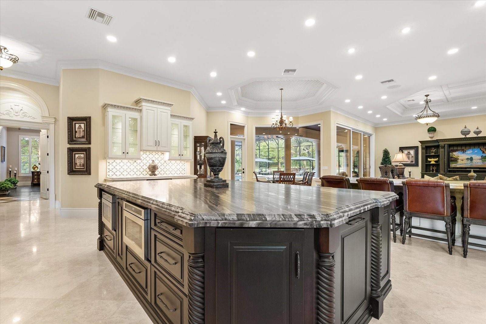 Image 31 of 100 For 921 Sweetwater Club Boulevard