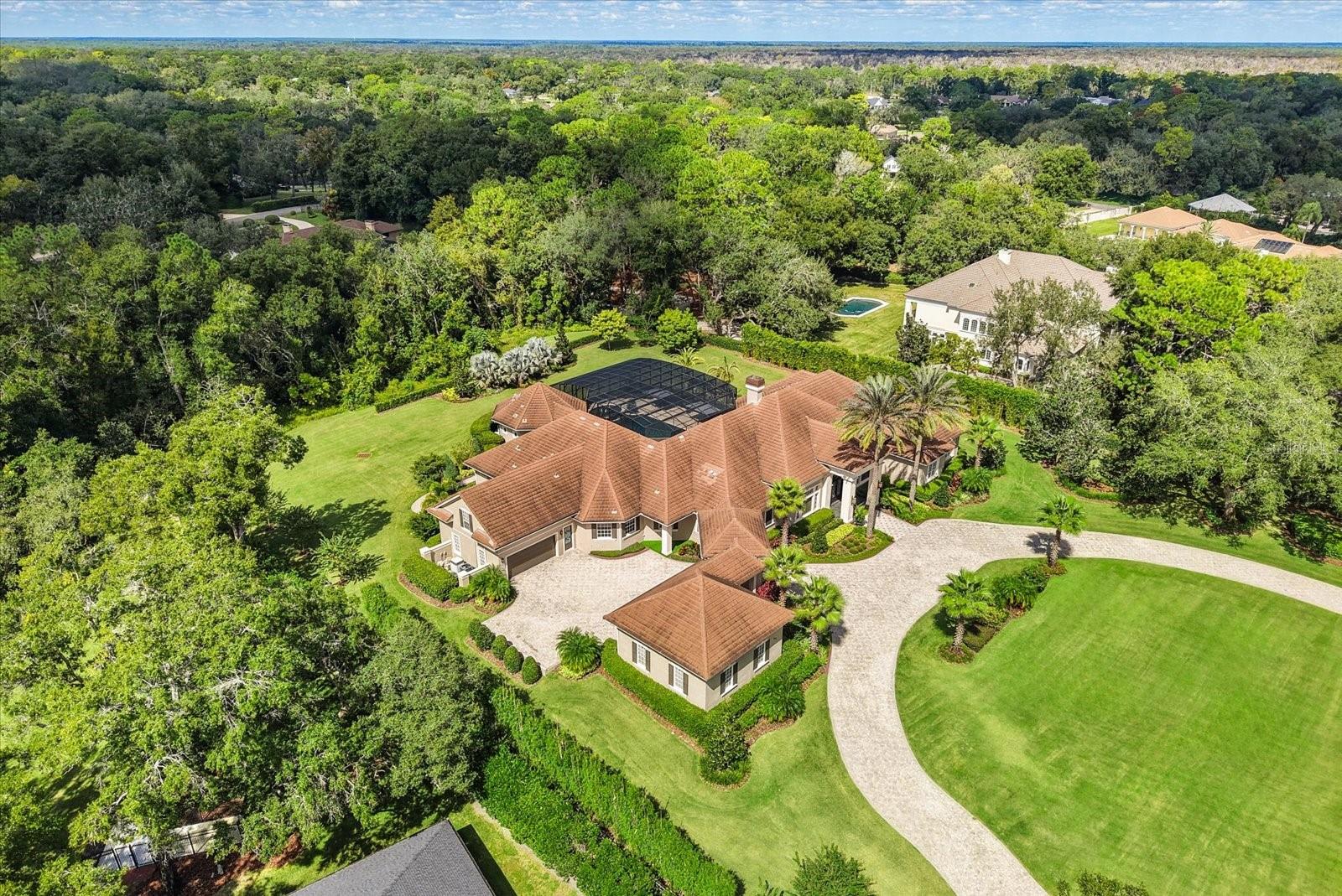 Image 4 of 100 For 921 Sweetwater Club Boulevard